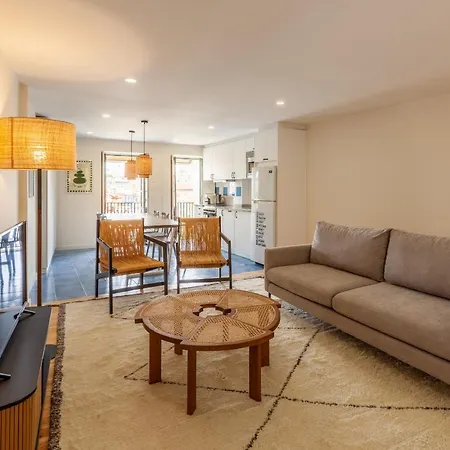 Apartment Dasi House